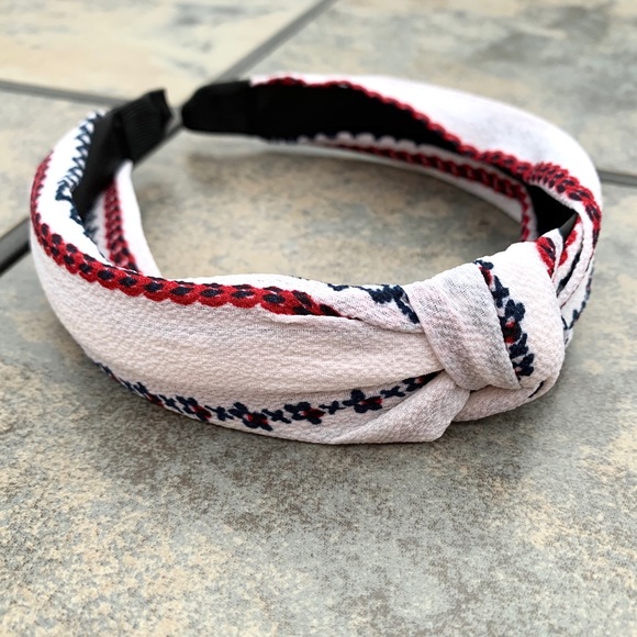 Boho Top Knot Headband White - Picture 4 of 6